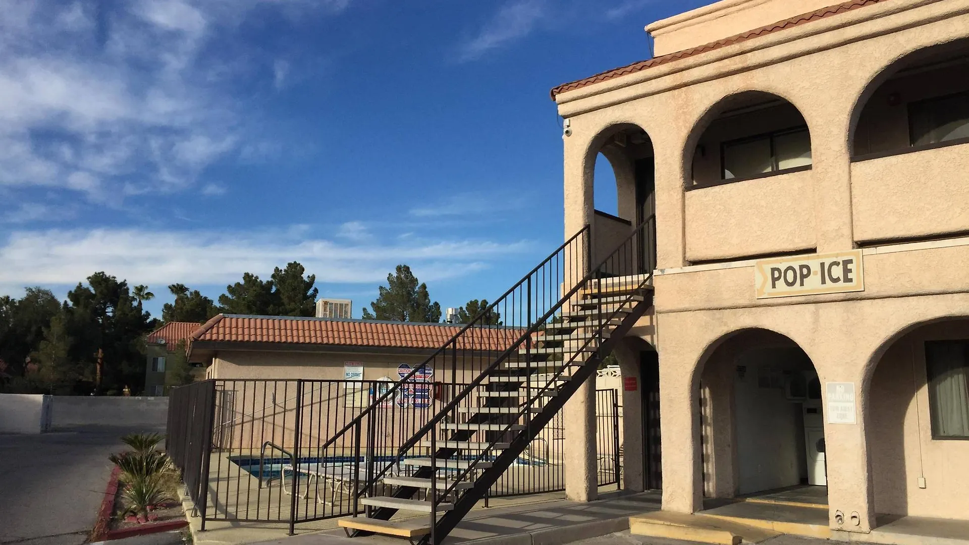 Motel Super 8 By Wyndham Las Vegas Nellis Afb Area