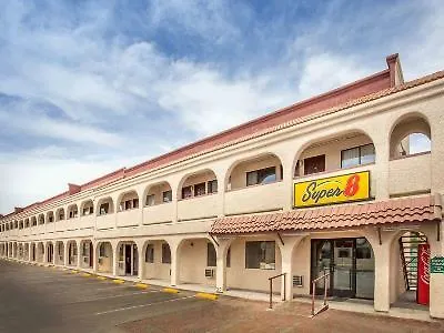 Super 8 By Wyndham Las Vegas Nellis Afb Area 2*,  Amerikai Egyesült Államok