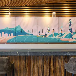 Курортный комплекс Hyatt Centric Waikiki ****