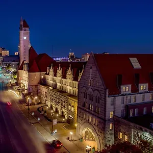 Отель Union Station Hotel, Curio Collection By Hilton ****