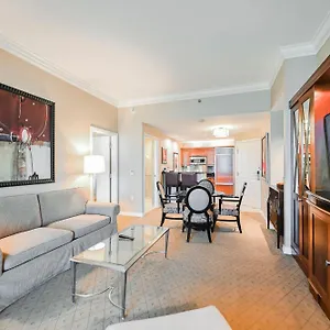 Signature By Owner Direct Aparthotel