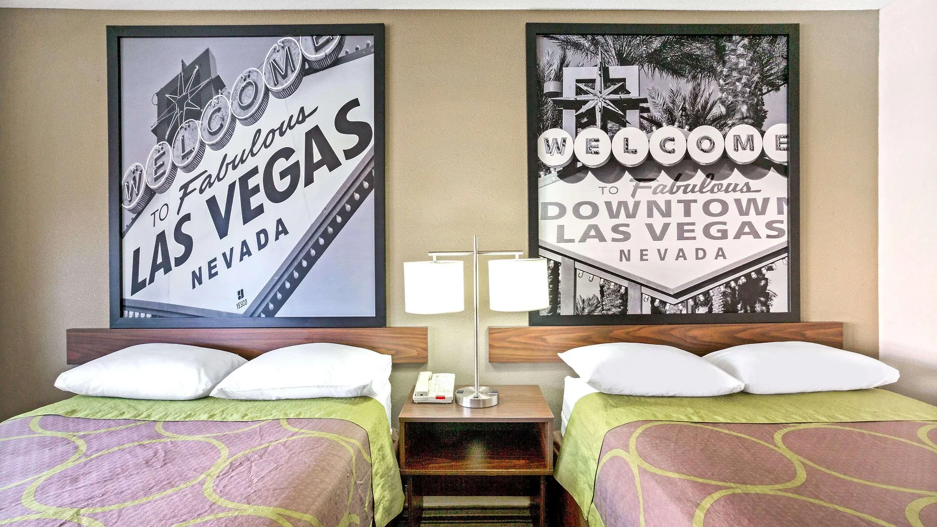 Super 8 By Wyndham Las Vegas Nellis Afb Area 2*,
