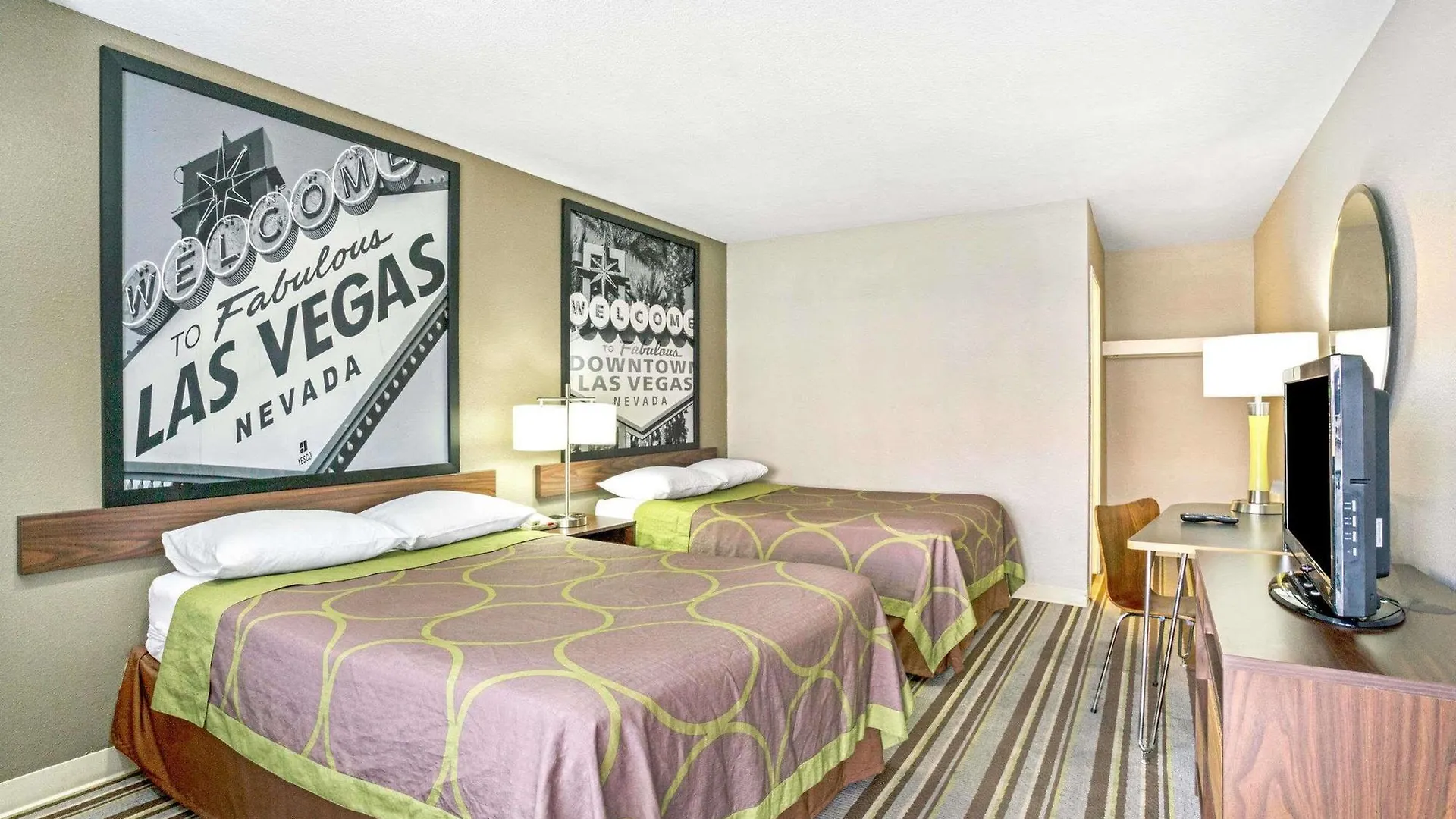 Super 8 By Wyndham Las Vegas Nellis Afb Area Motel